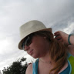 Meet your Posher, Adriane